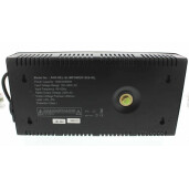 Stabilizator automat de tensiune cu releu 1000VA/600W, orizontal, Well