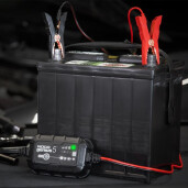 Redresor acumulatori 6V 12V 5A, pentru acumulatori 120A, NocoGenius 5